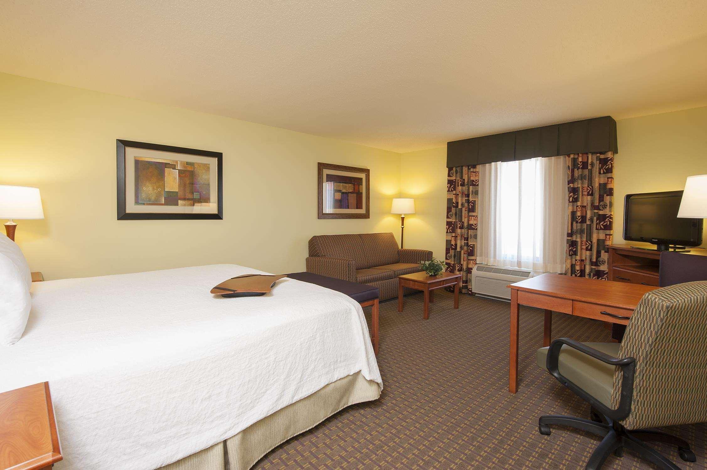 Hampton Inn Macomb Eksteriør billede