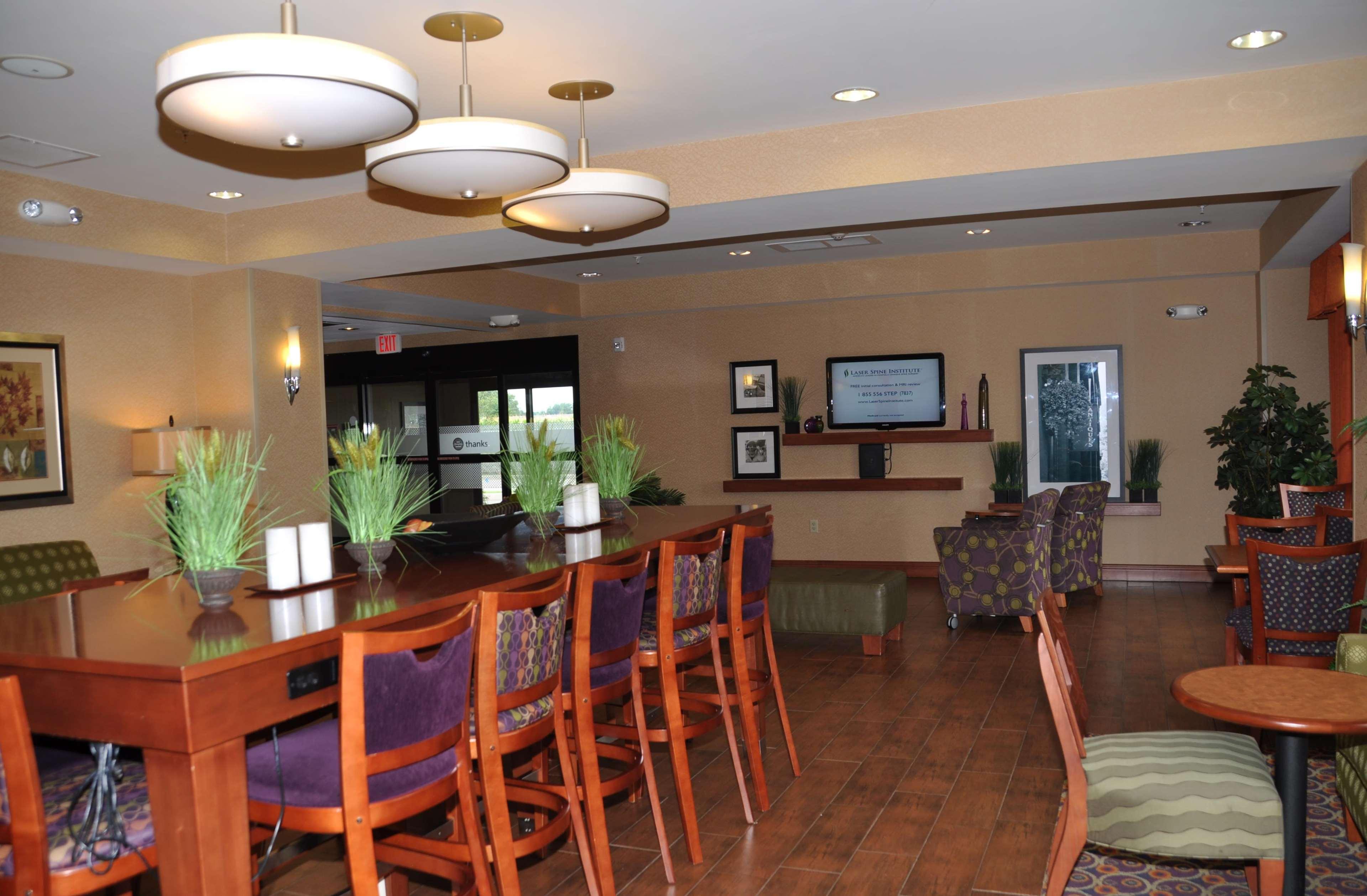 Hampton Inn Macomb Eksteriør billede