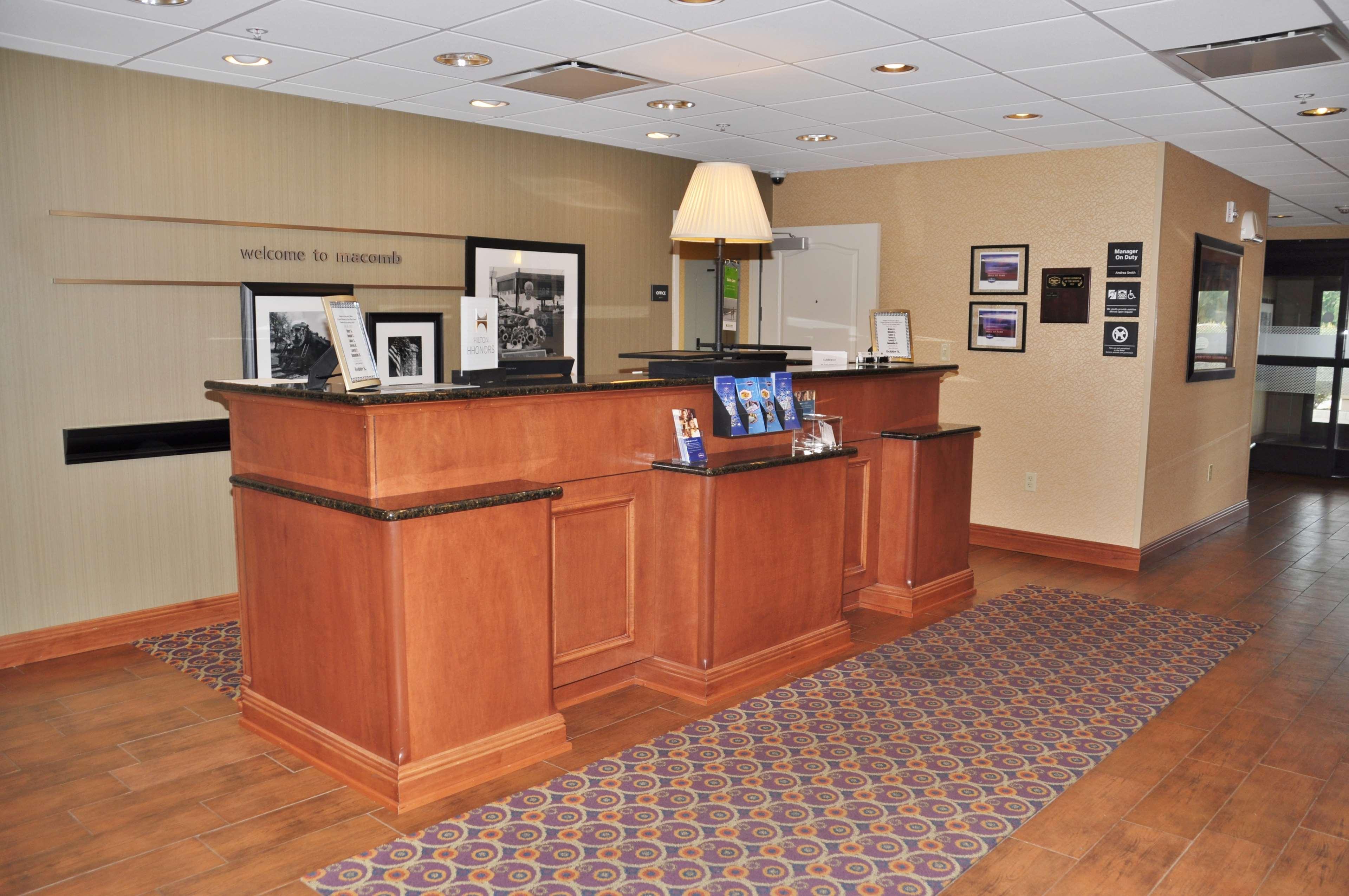 Hampton Inn Macomb Eksteriør billede
