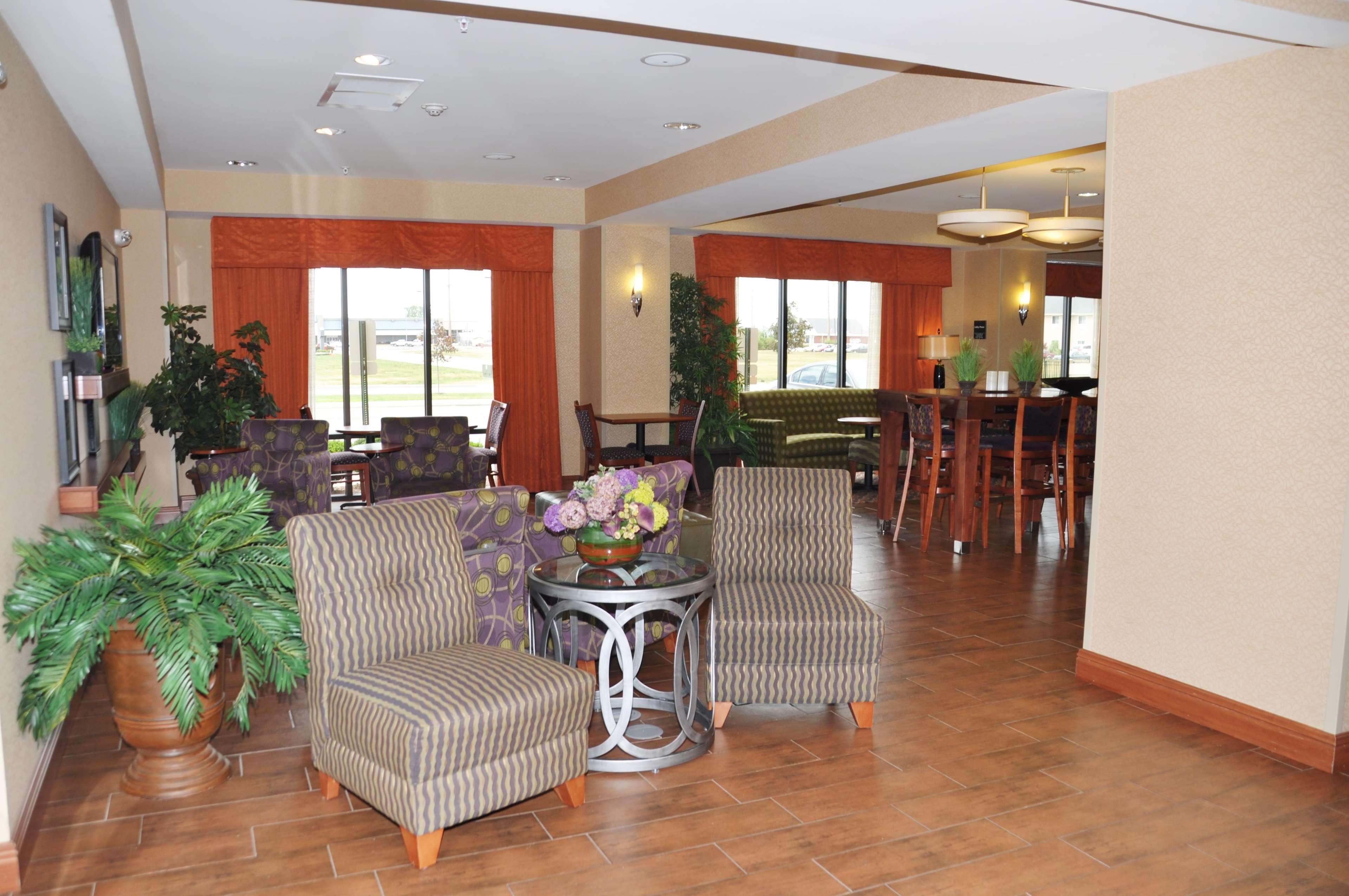 Hampton Inn Macomb Eksteriør billede
